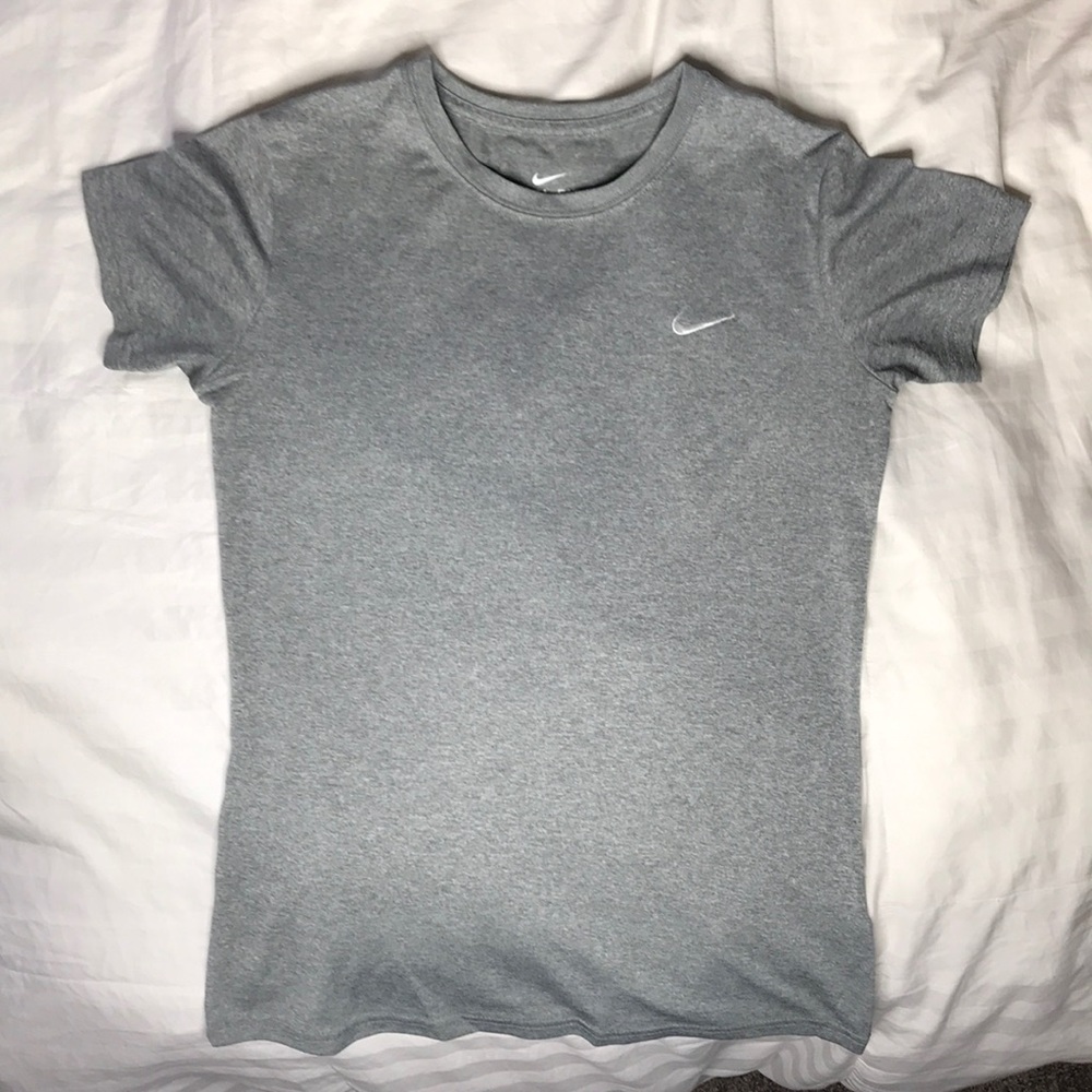Nike dri-fit tshirt